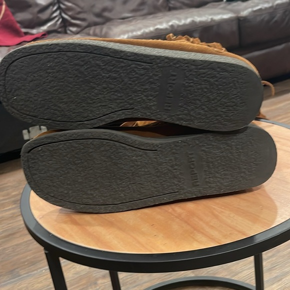 Report moccasin style boots - Picture 7 of 8